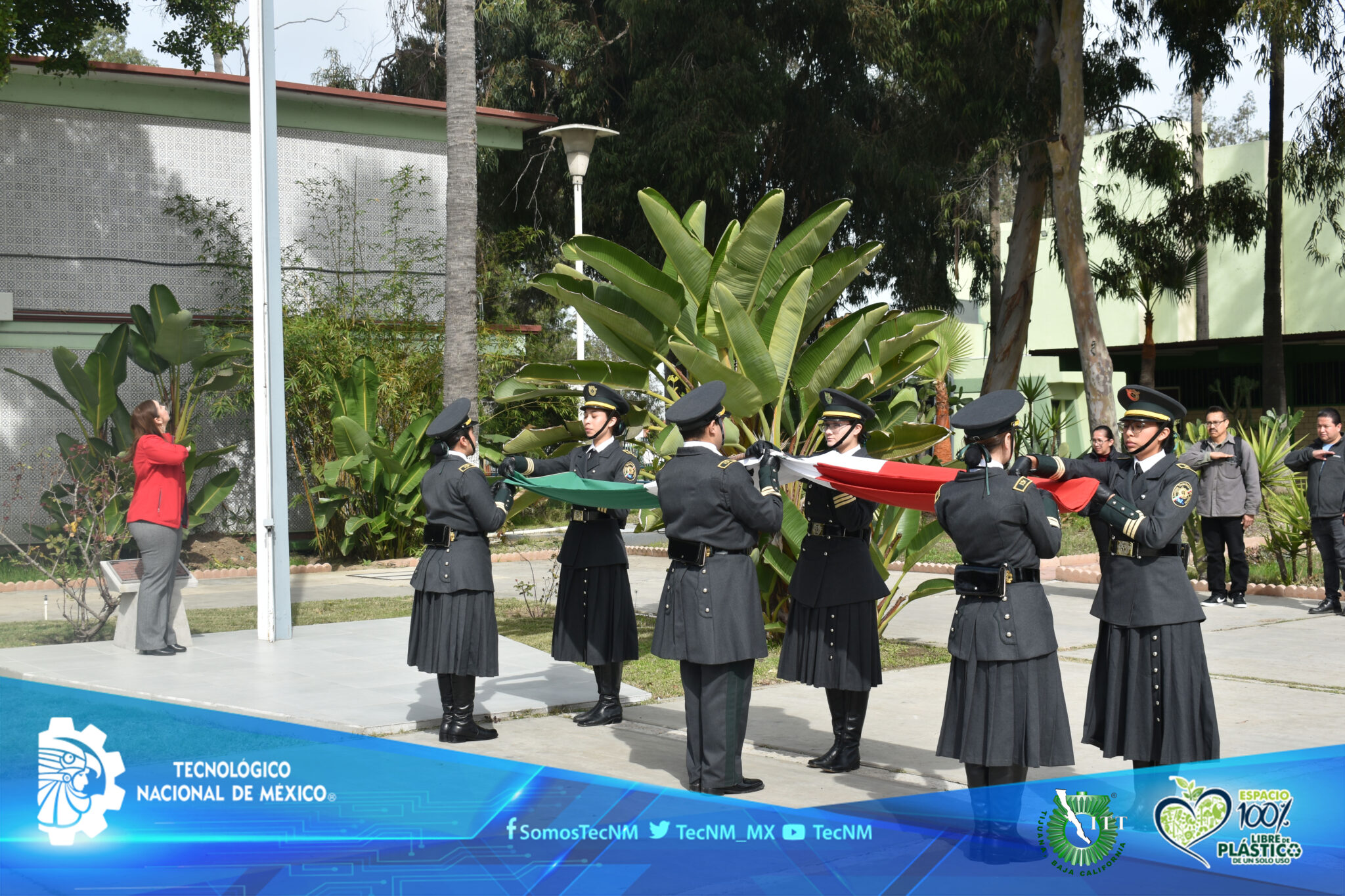 ITT conmemora día de la Bandera