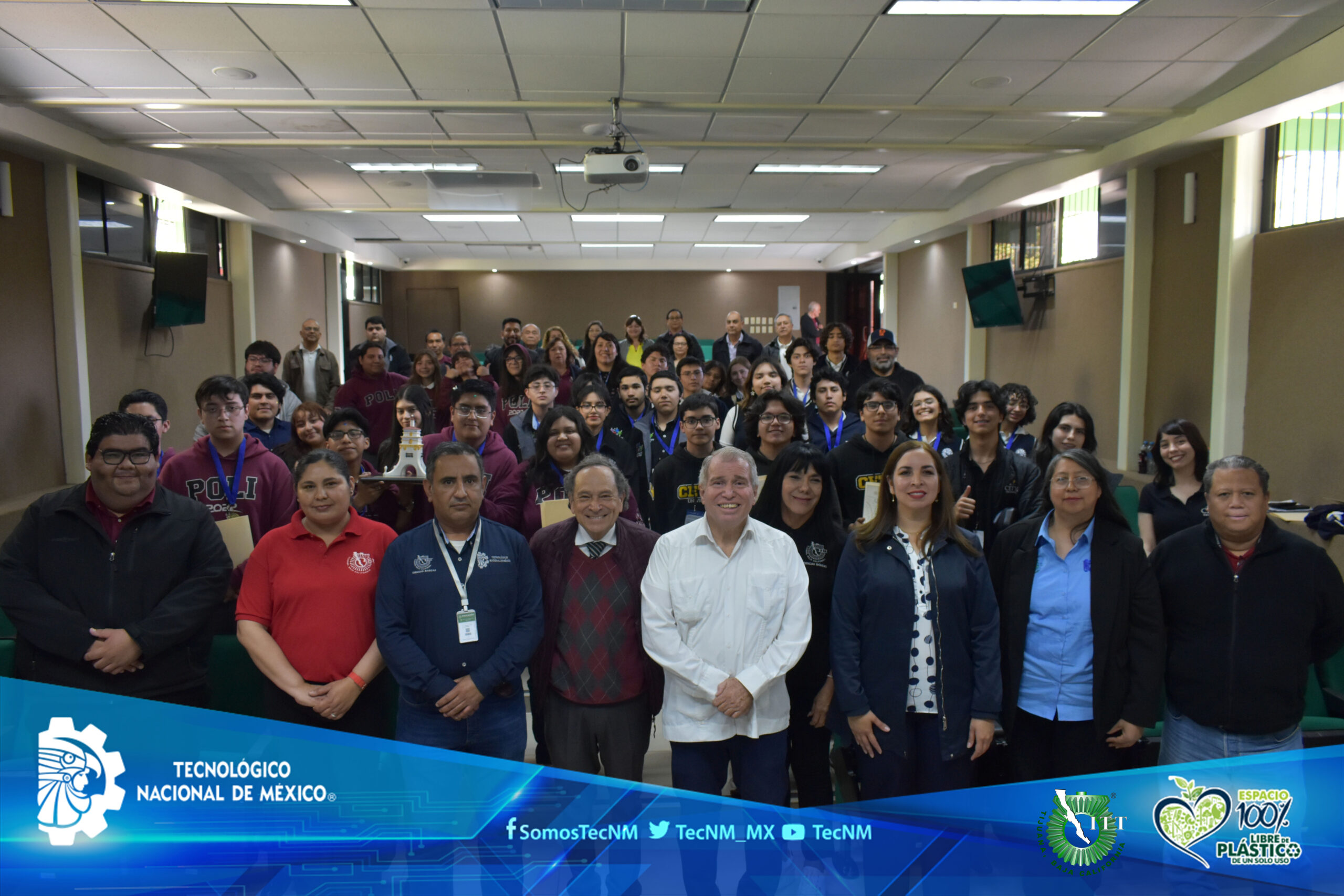 Politécnico de B.C. triunfa de nuevo en Concurso de Ciencias Básicas