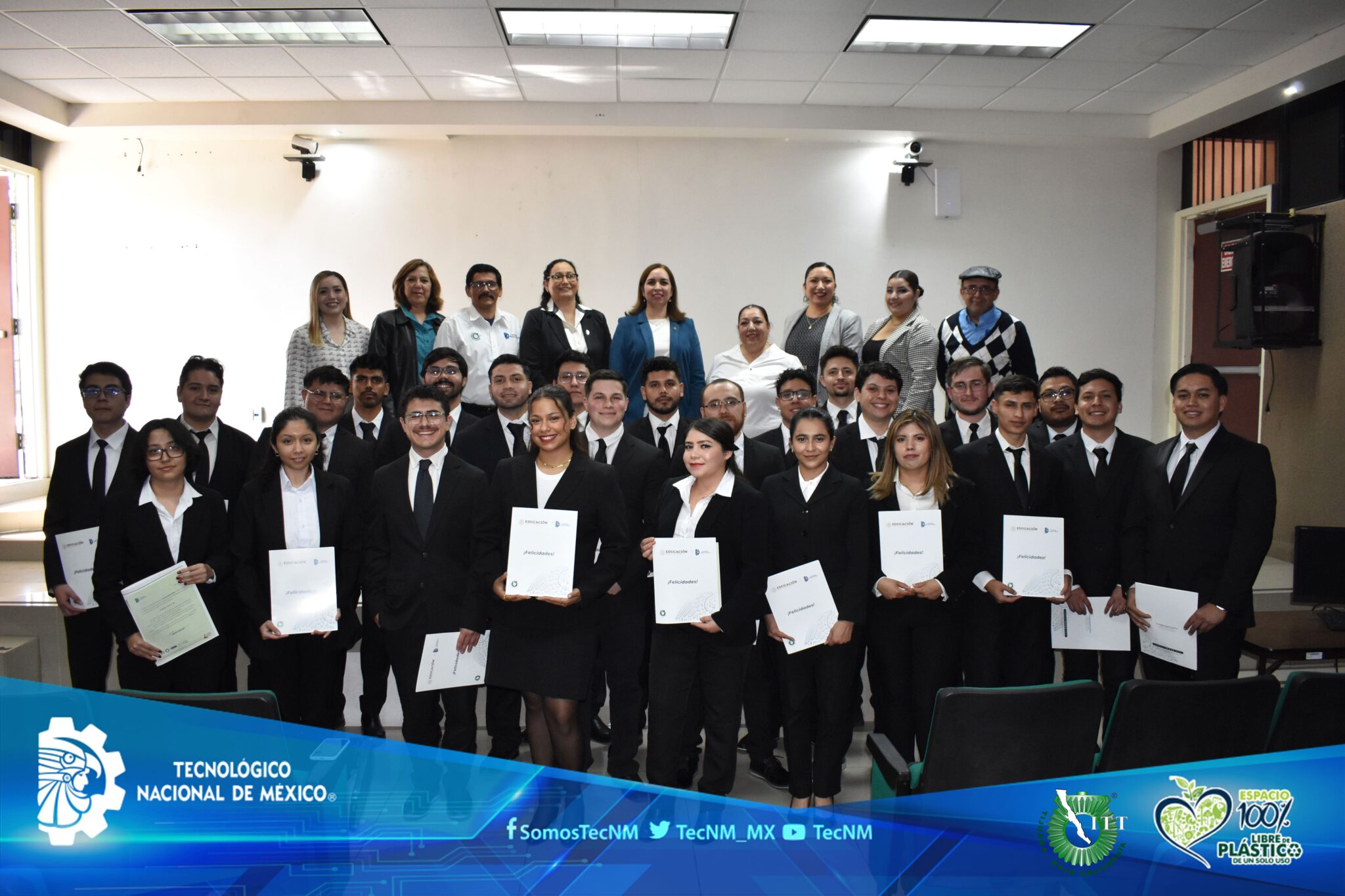 25 Estudiantes del TecNM – Tijuana presentan Acto de Titulación Integral