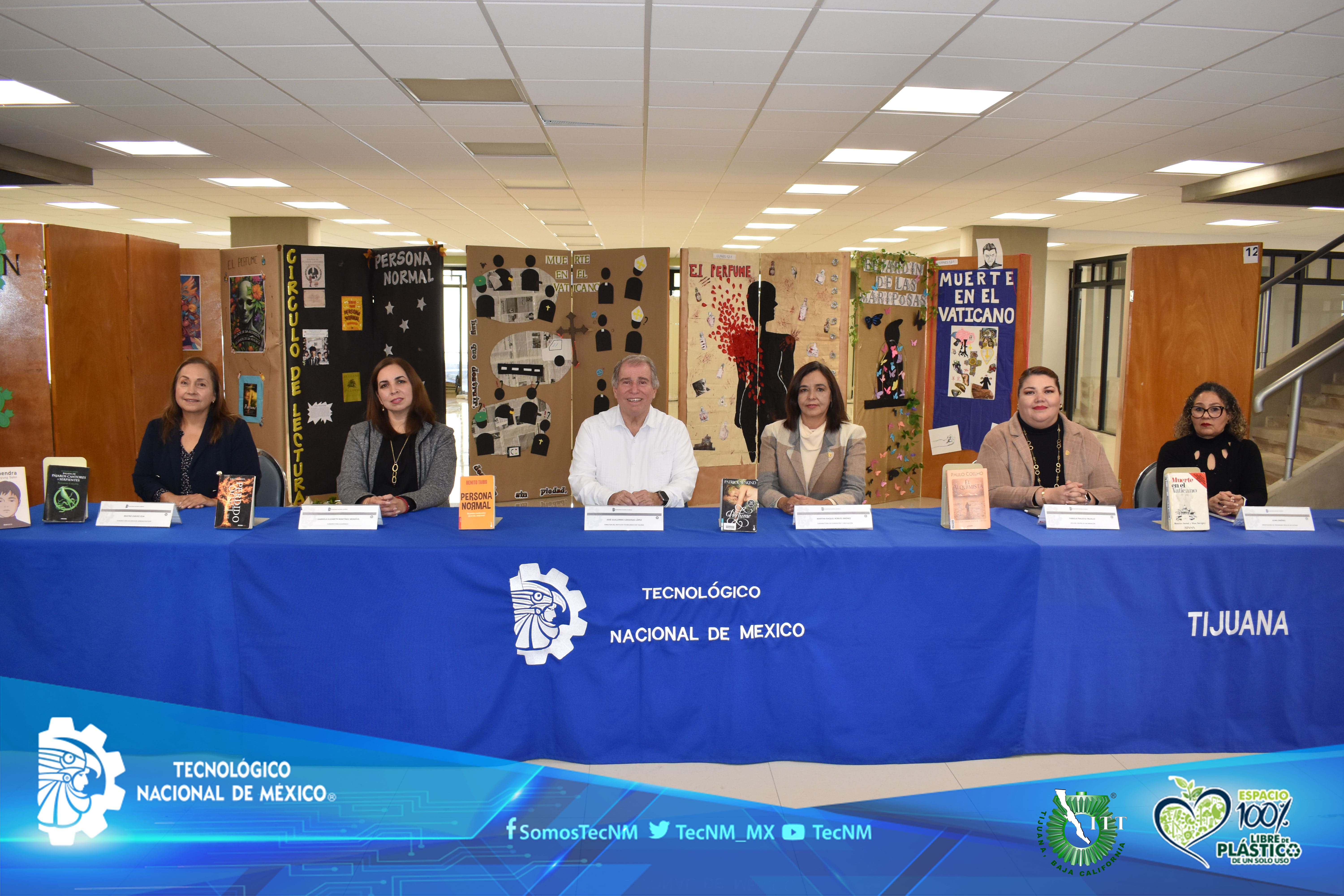 Cierre de Círculos de Lectura y Exposición de Mamparas