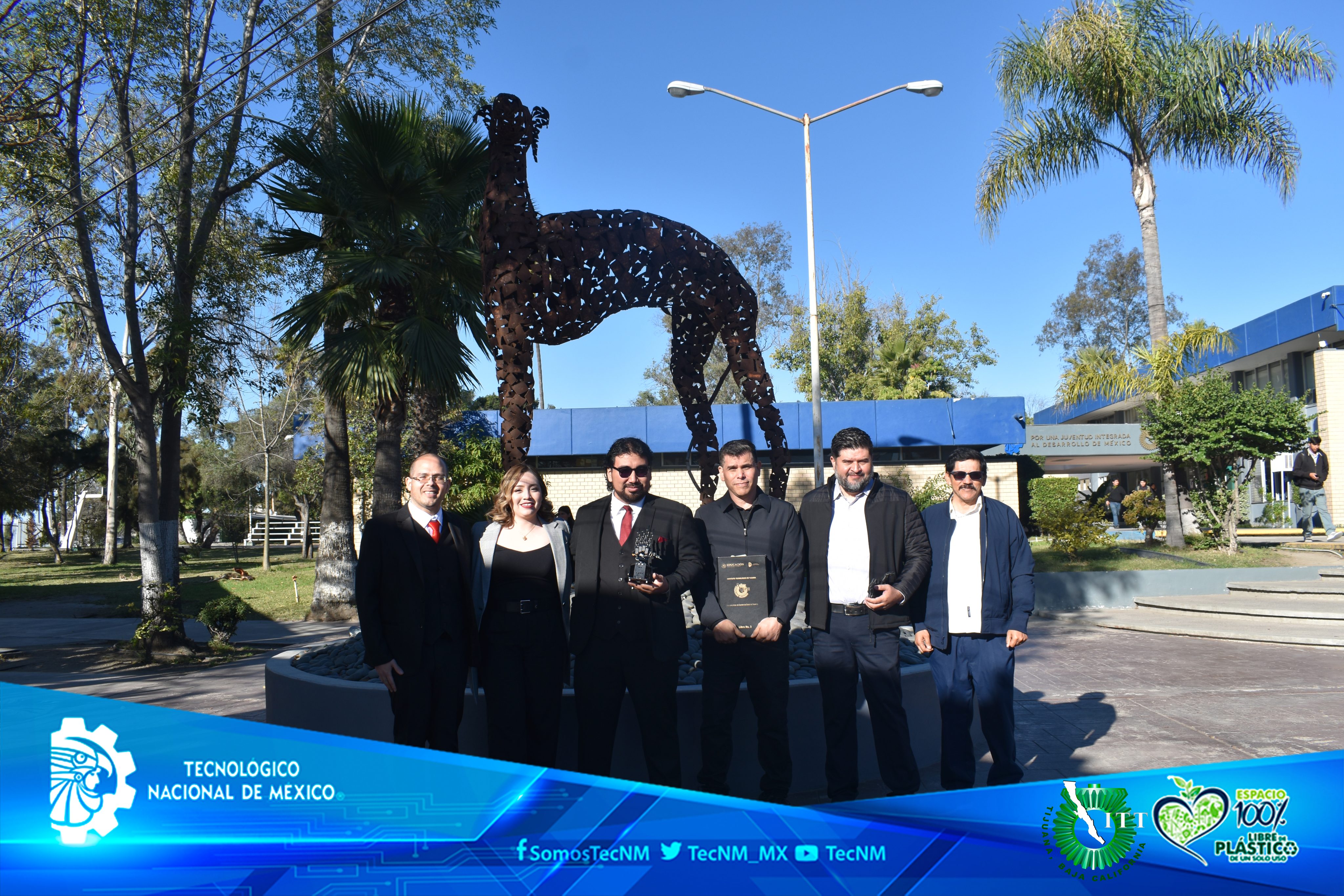Nuevos Maestros en Tecnologías de la Información impulsan innovación con prótesis biónica