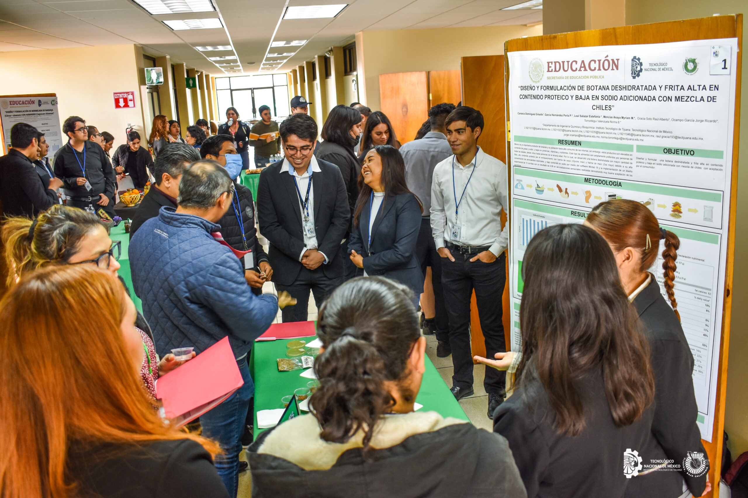 Ingeniería Bioquímica finaliza ciclo escolar con exposición de proyectos