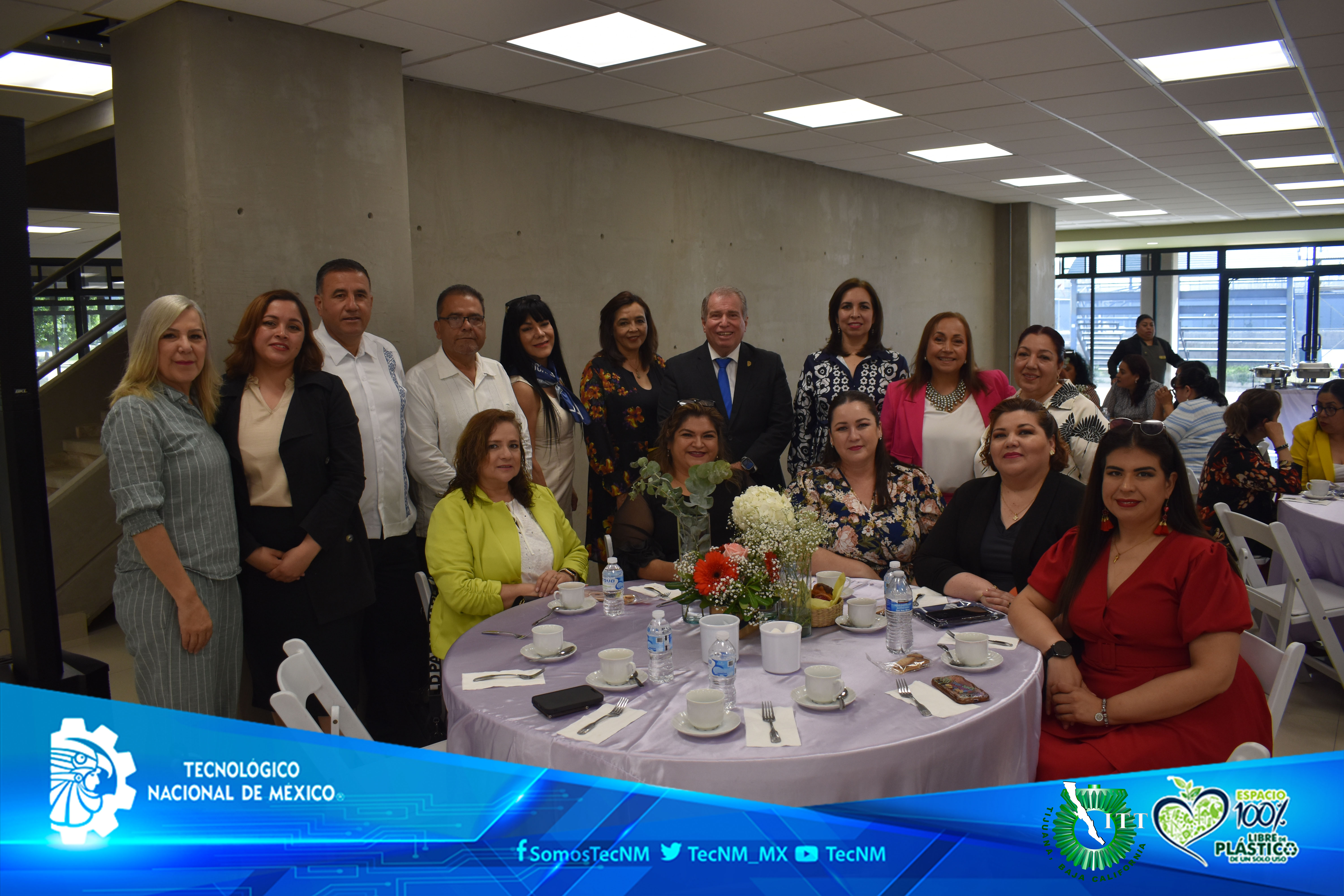 Celebran con Desayuno el Día de las Madres en el Instituto Tecnológico de Tijuana